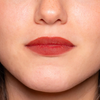 Voilà Lip Stain Masque
