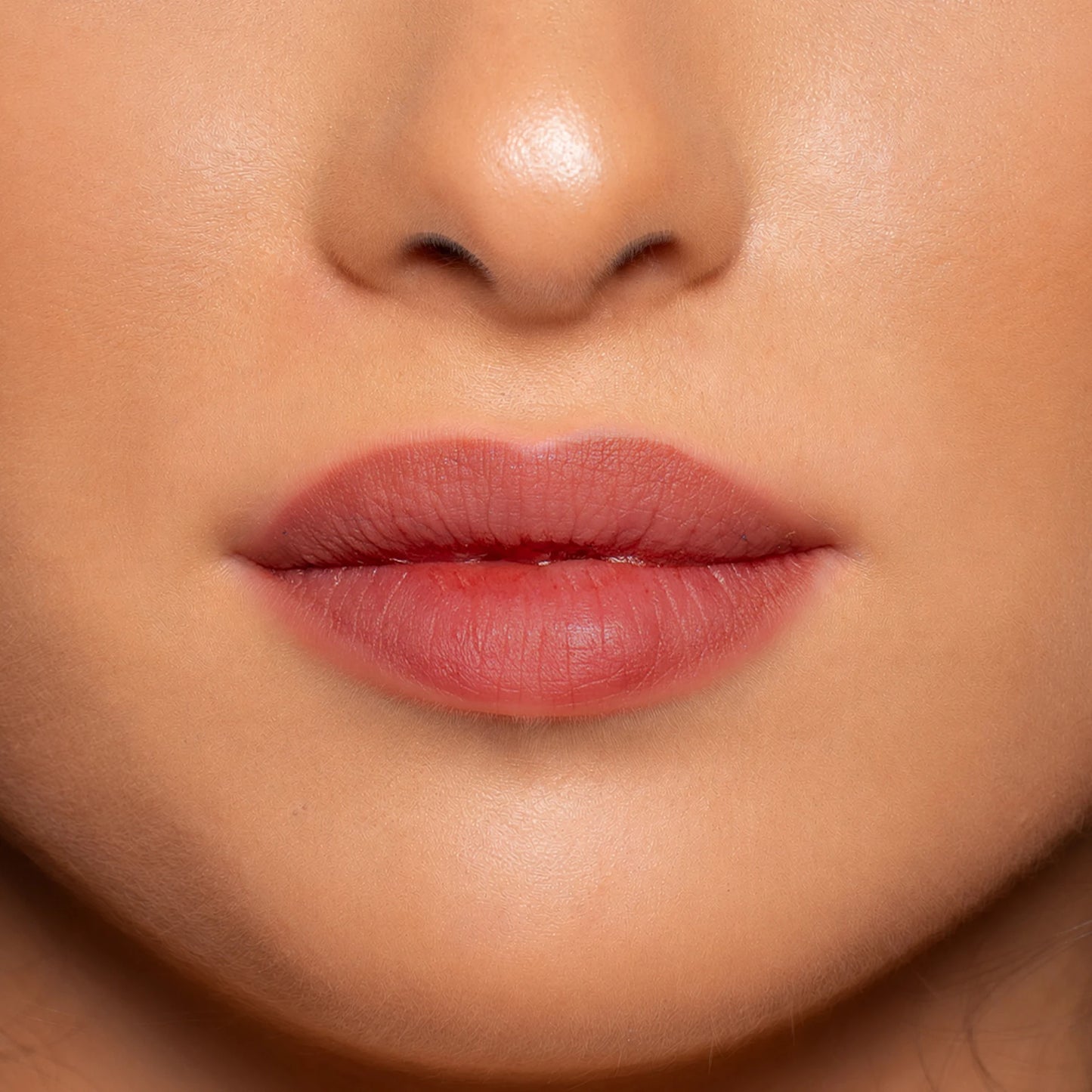 Voilà Lip Stain Masque