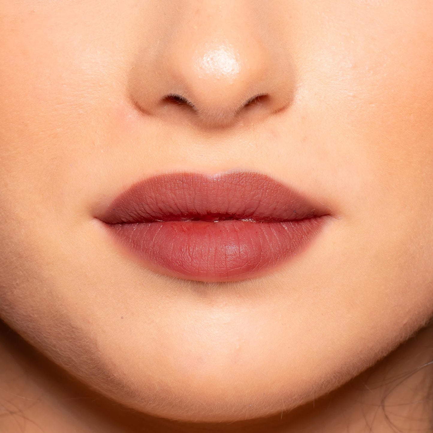 Voilà Lip Stain Masque