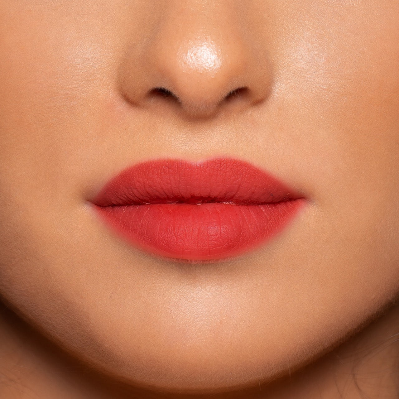 Voilà Lip Stain Masque
