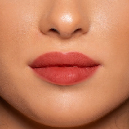 Voilà Lip Stain Masque